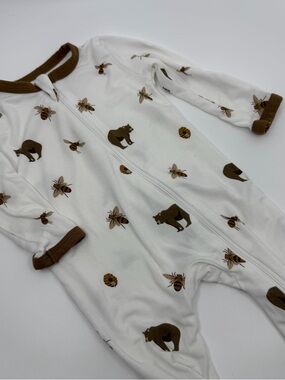 Kyte Baby Bamboo Zippered Footie Sleeper 3-6M Teddy Bear Bee Print